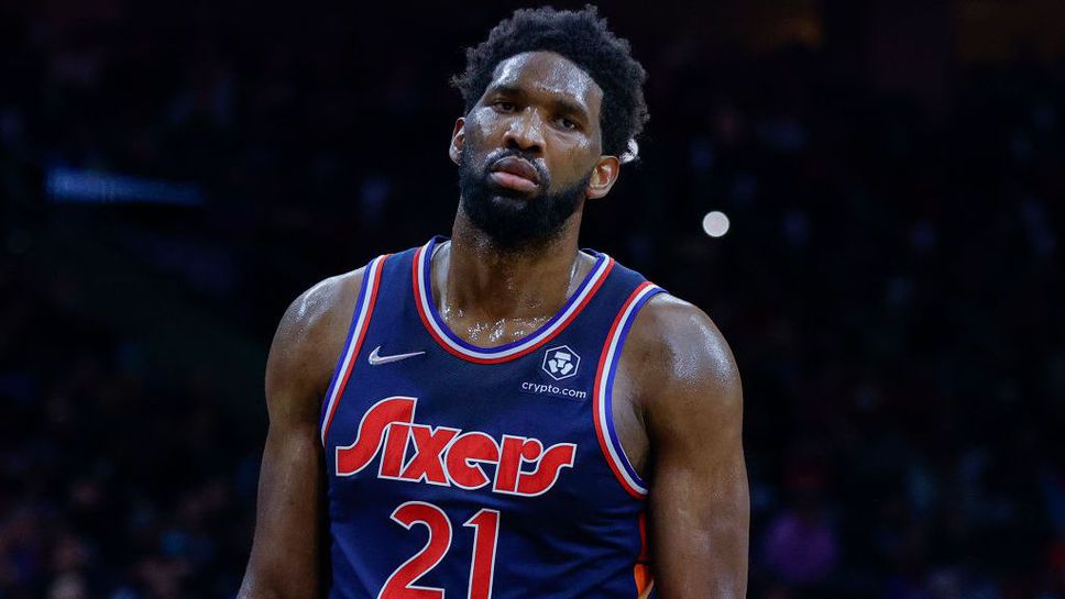 Ембийд записа дабъл-дабъл и се забърка в инцидент