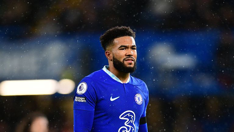 Десният бек на Челси и Англия Рийс Джеймс бе принуден