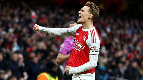 Проблемите в защита не попречиха на Арсенал бързо да се върне отново на върха