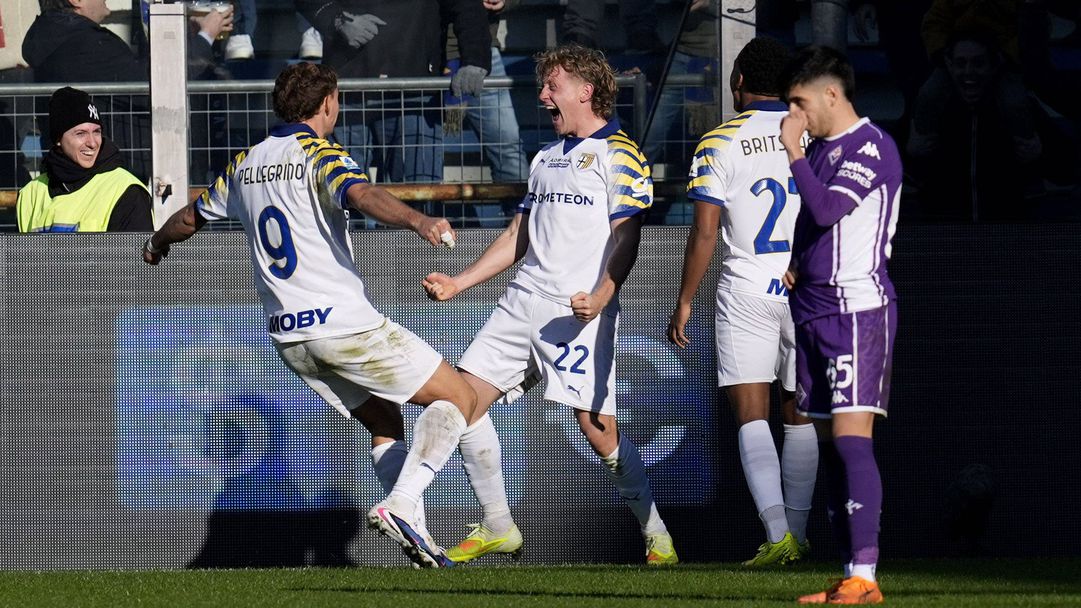 Парма се върна към домакинските победи и остави на дъното закъсалия Фиорентина