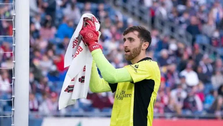  Арсенал притегля вратар от Съединени американски щати 