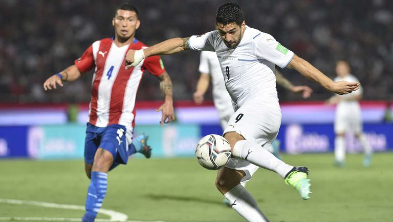 Отборът на Уругвай постигна жизненоважна победа с 1:0 в гостуването