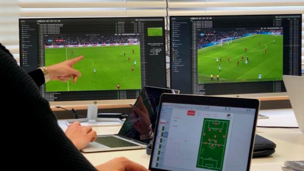 Холандска платформа за видео уроци по тактика стъпи в България