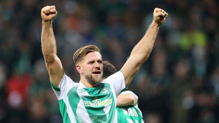 Вердер спря серията на Волфсбург с два гола на немски национал, Илия Груев с половин час игра