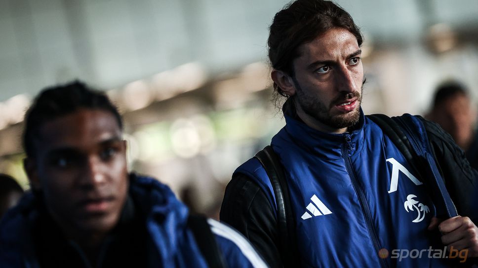 Представителният тим на Левски поднови тренировки които са част от