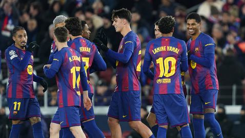 Барселона се измъкна от преизподнята и се класира за осминафиналите след зрелищен обрат