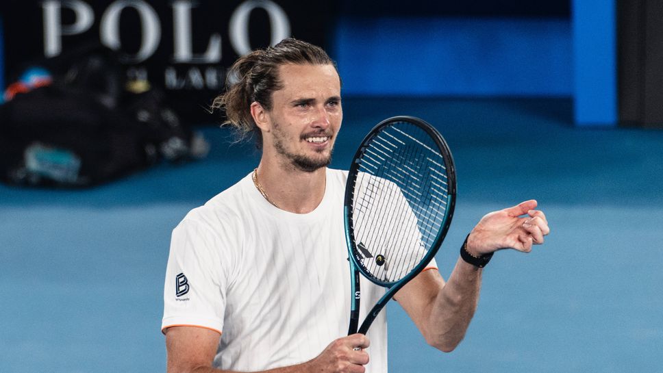 Германският тенисист Александър Зверев тренира далеч от големите кортове днес