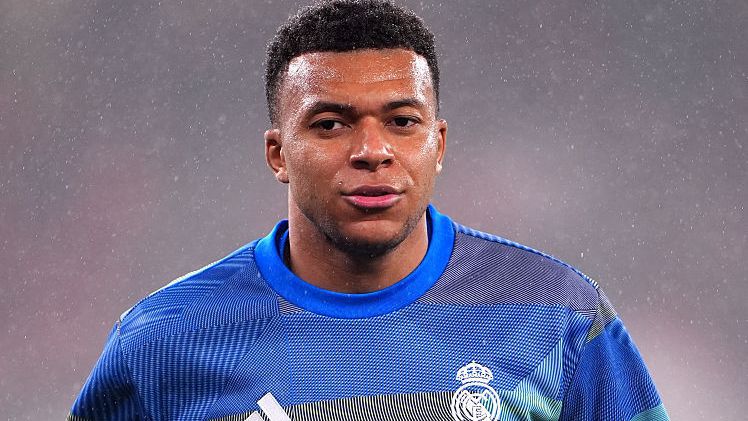 Съставите на Бенфика и Реал Мадрид, Арбеола прави само една промяна срещу тима на Моуриньо