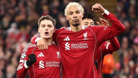  Рууни: Исак би трябвало да е обезпокоен от формата на Екитике 