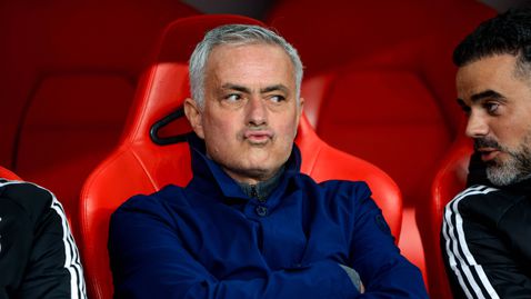 В Испания разкриха за особена клауза в договора на Моуриньо, която може да улесни завръщането му в Реал