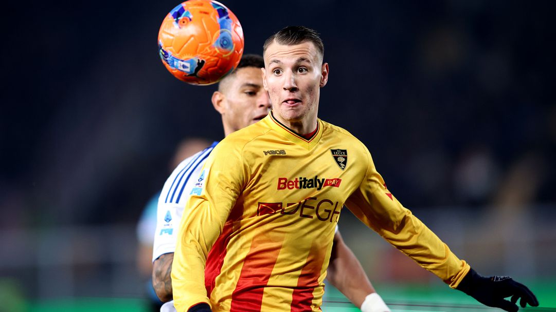 Млад талант на Лече от Милан е решил да се подложи на операция