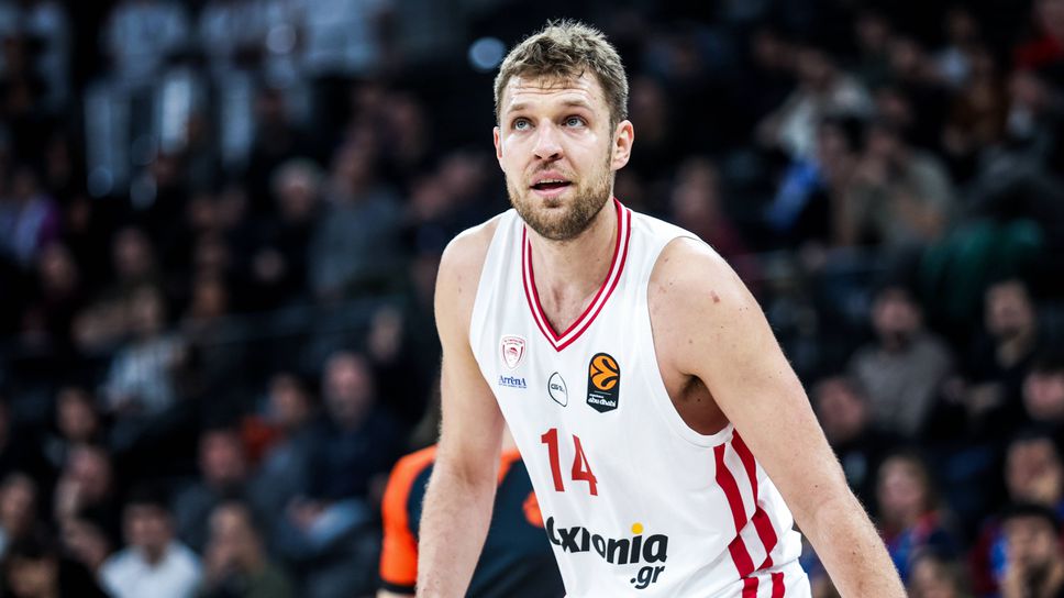 Александър Везенков говори за участието на червено белите в Купата