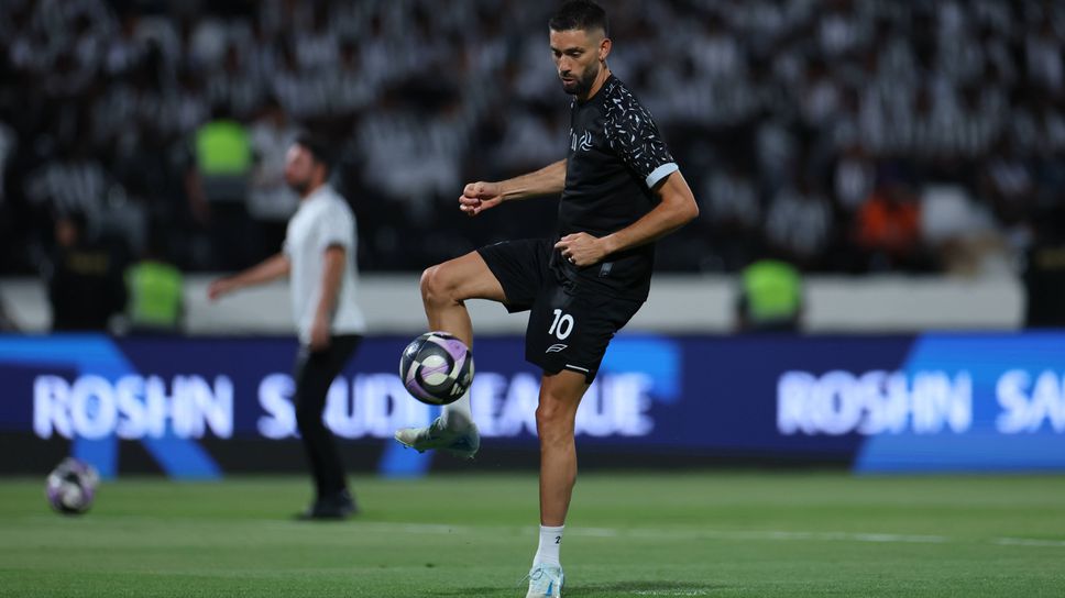 Крилото Яник Ферейра Караско е готов да намали заплатата си