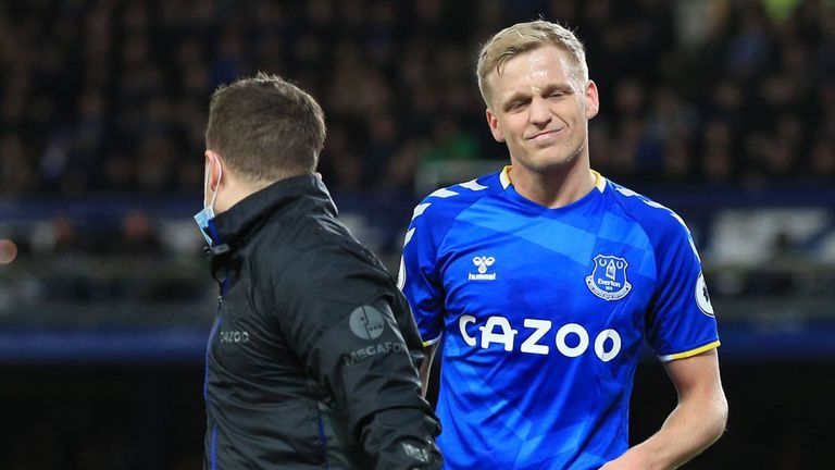  Контузията на Ван де Беек наподобява не е сериозна 