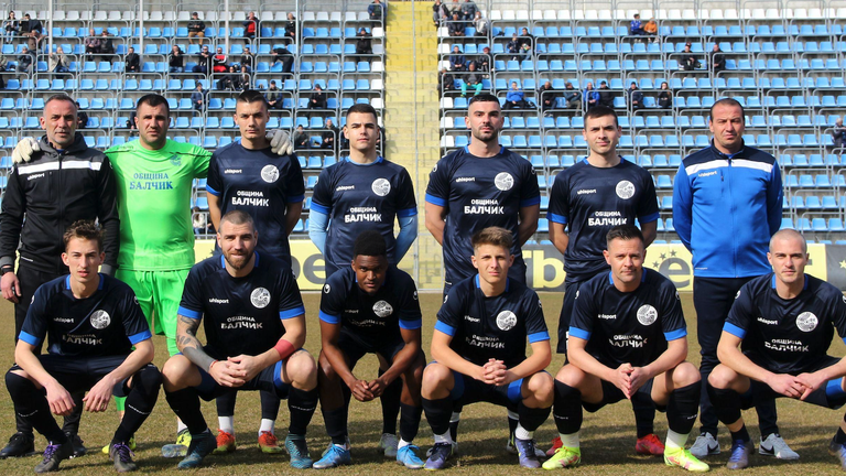 Утре Черноморец Балчик играе в Шумен срещу местния Волов Двубоят