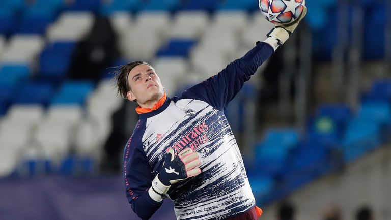 Украинският вратар на Реал Мадрид Андрий Лунин се включи в