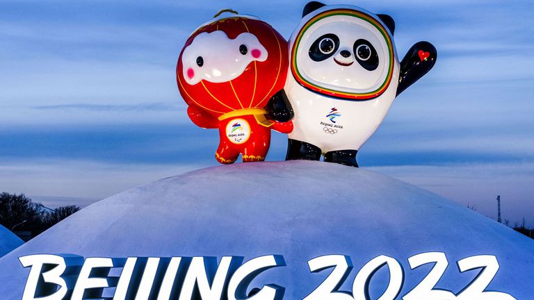 Параолимпийските спортисти на Украйна все още не са пристигнали в Пекин