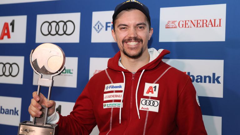 Министърът на младежта и спорта Весела Лечева и президентът на