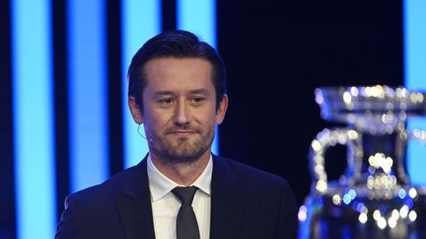  Легенда на Чехия признат в болница по неотложност 