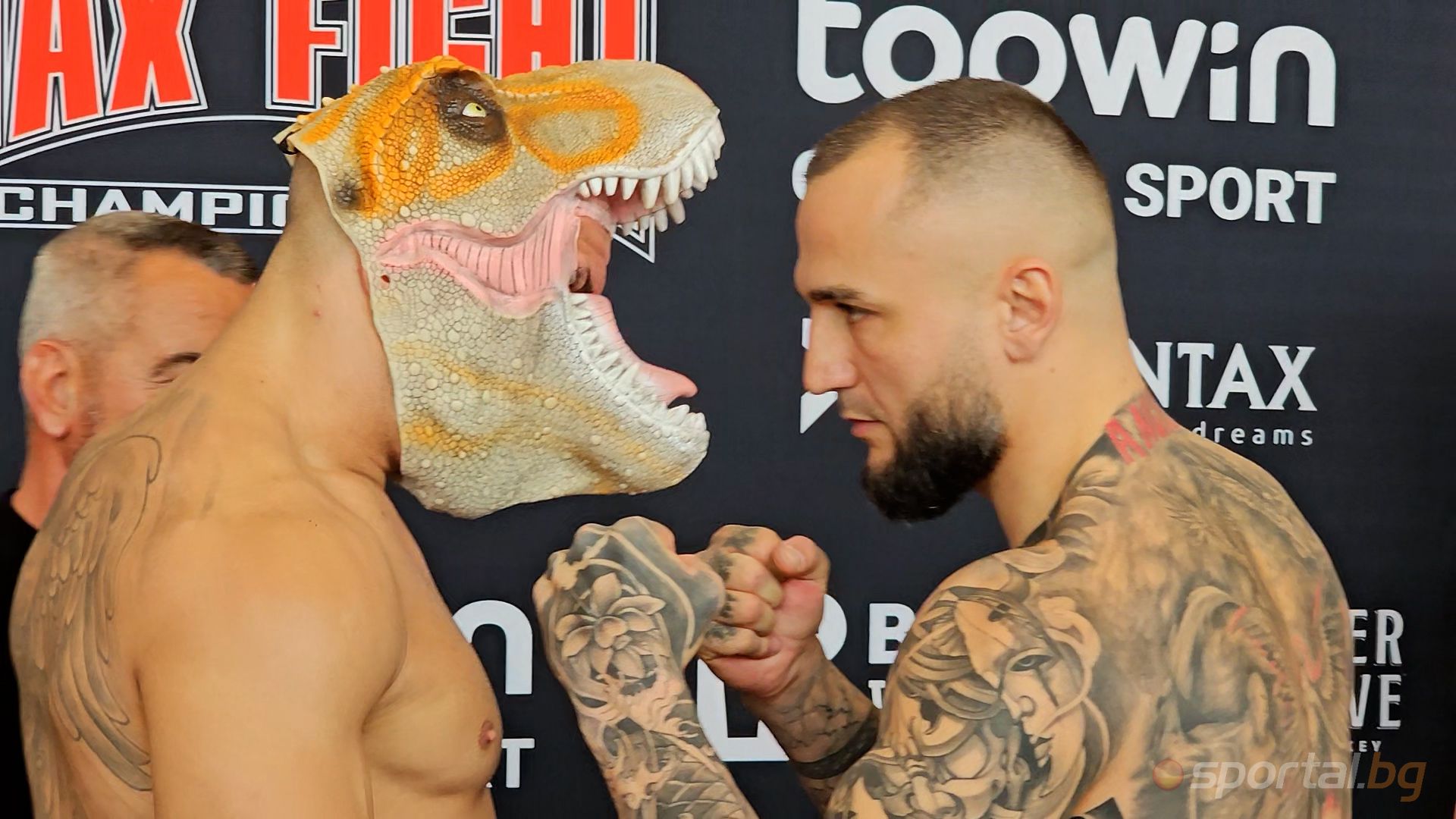Георги Валентинов излезе като динозавър на официалния кантар на MAX FIGHT 60