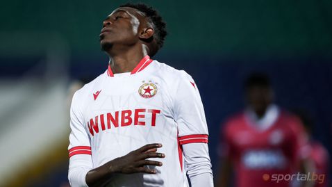 Джеймс Ето'о избесня след смяната си - ето как реагира ядосаният Янев (видео)