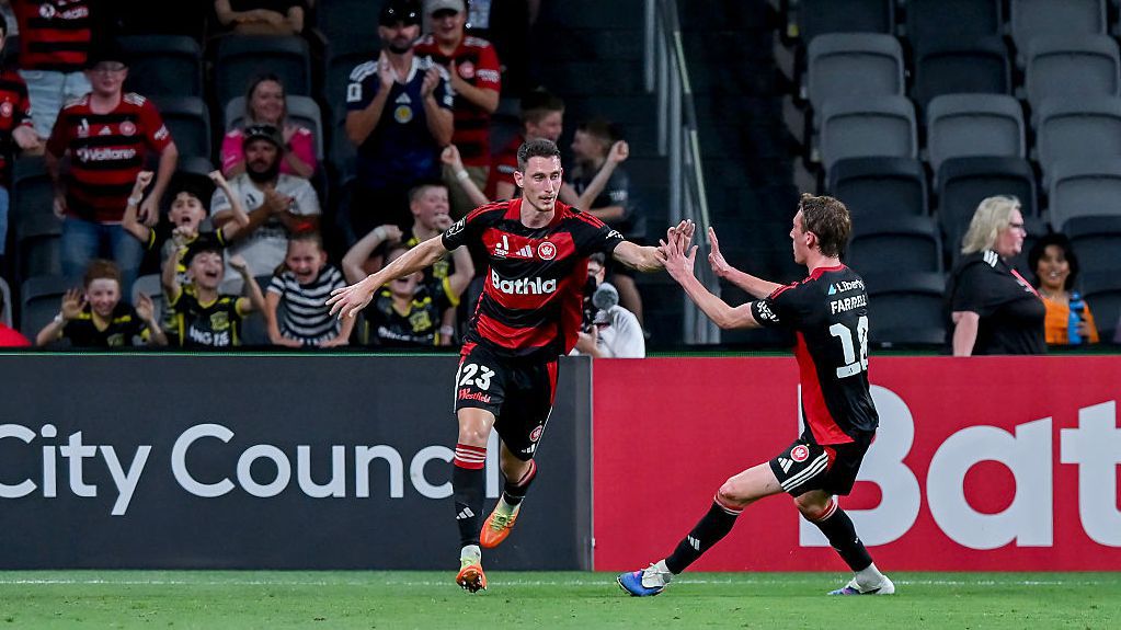 Краев бележи, австралийският му тим громи