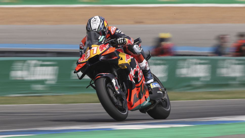 Педро Акоста с първи успех в MotoGP след титаничен дуел с Марк Маркес