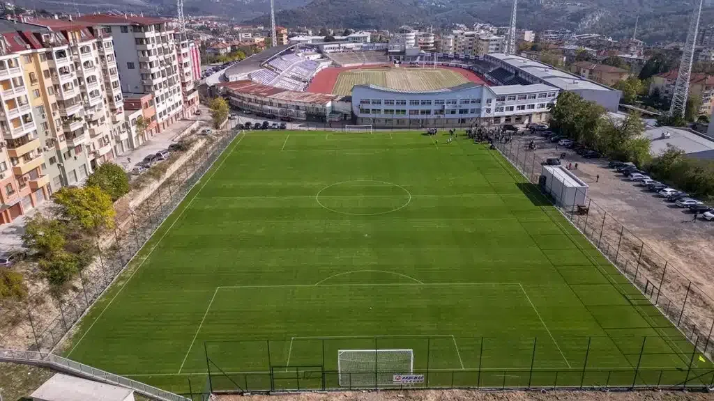 Янтра (Полски Тръмбеш) приема Левски 2007 във Велико Търново
