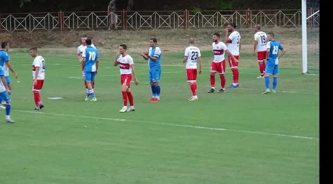 Партизан победи Левски 2007