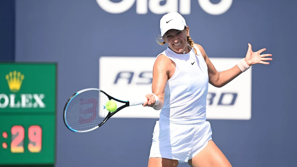 Трикратната шампионка Азаренка се класира за 4-ия кръг в Маями (видео)