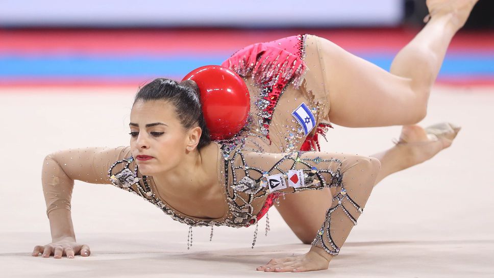 Олимпийската шампионка Линой Ашрам помага в организацията на Евро 2022