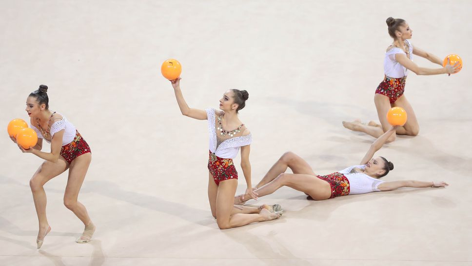 Световна купа по художествена гимнастика - Ансамбъл България - финал с топка