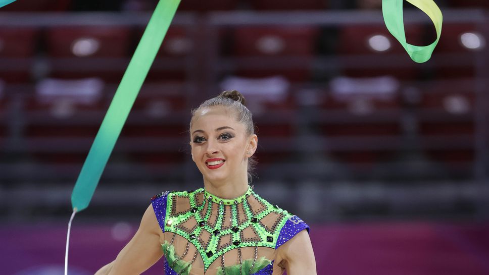 Световна купа по художествена гимнастика - Боряна Калейн - лента