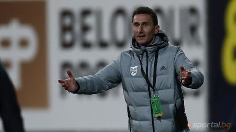 Пирин задържа Митревски и за следващия сезон