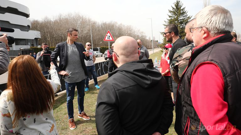  ЦСКА - София разгласи Бербатов за президент на БФС 