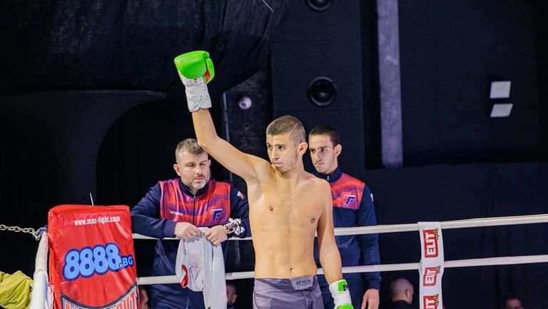 Мартин Копривленски се изправя срещу румънец на MAX FIGHT 53