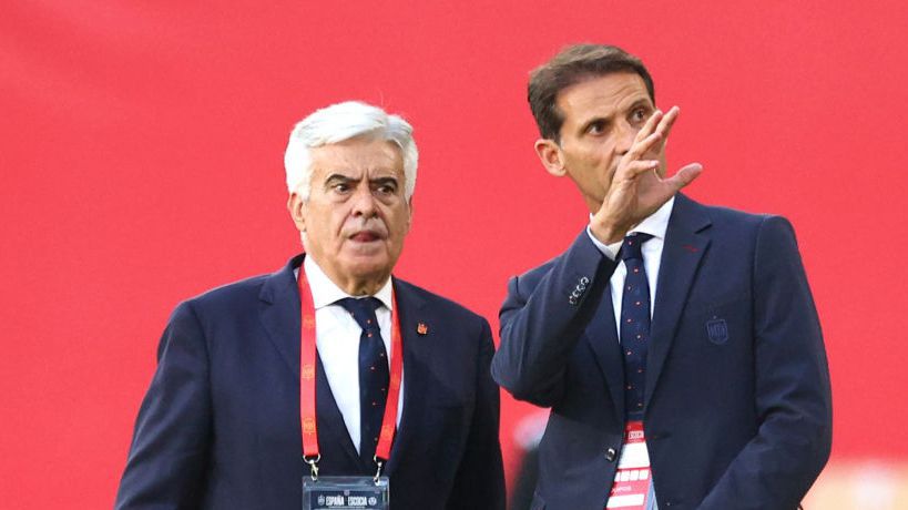 (АРХИВ) От ФИФА и УЕФА притеснени заради ставащото в Испания