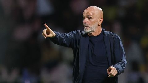 Пиоли избухна срещу ВАР заради дузпата, от която Фиорентина загуби