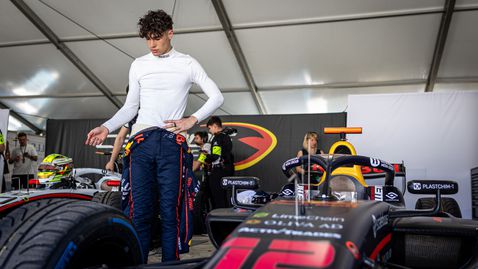  Никола Цолов ще бяга благотворително на 4 май 