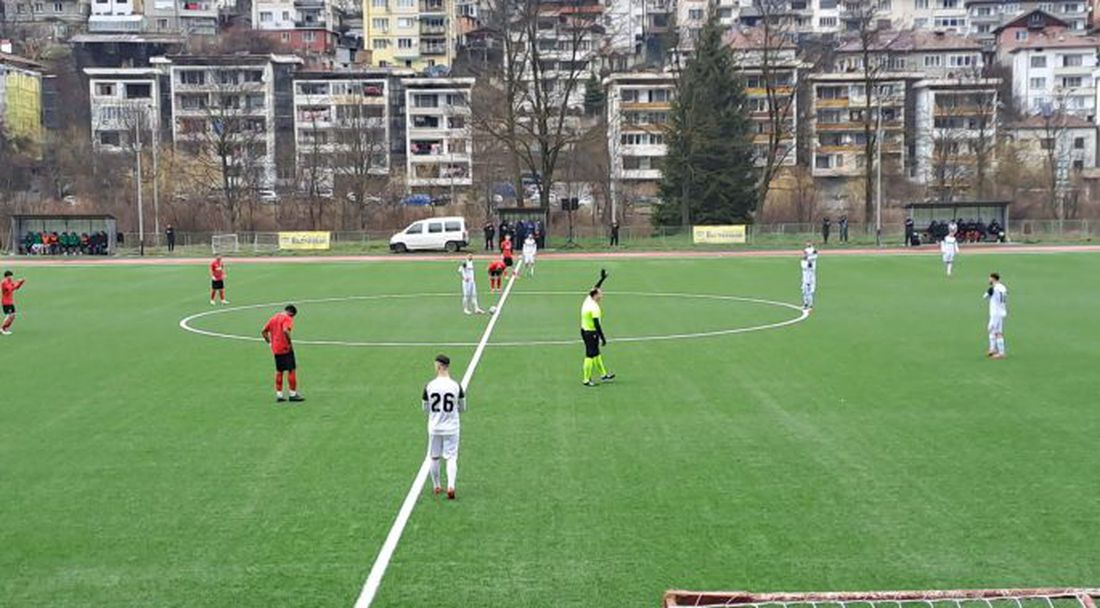 Родопа без проблеми срещу Атлетик