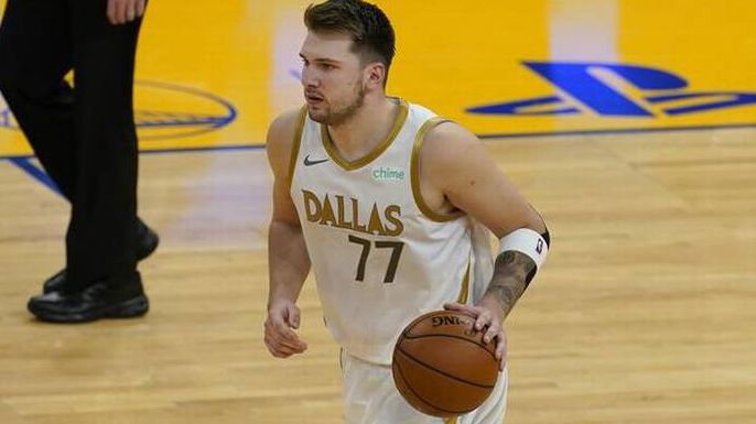 Далас постави клубен рекорд при успеха над Голдън Стейт!  Лука Дончич вкара 39 точки (видео)
