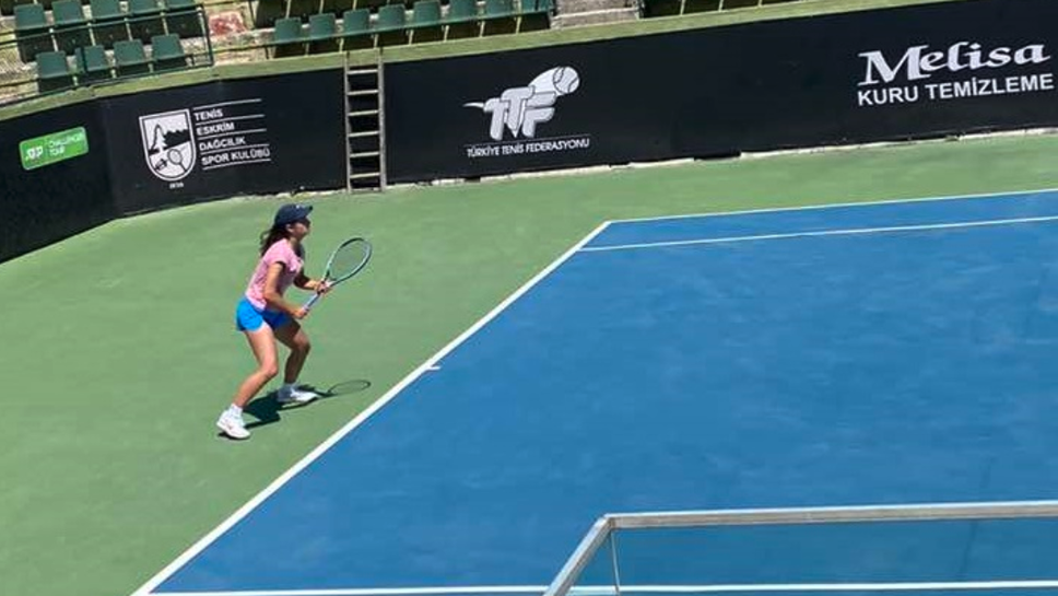 Ива Иванова с нова страхотна победа и 1/2-финал на турнир на ITF в Истанбул