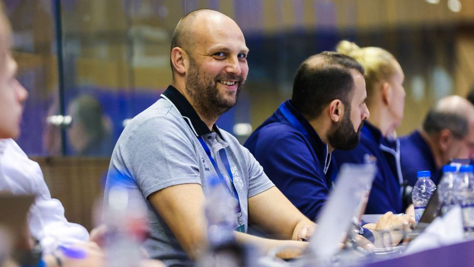 Българският делегат Михаил Башев и хандбала – любов по наследство