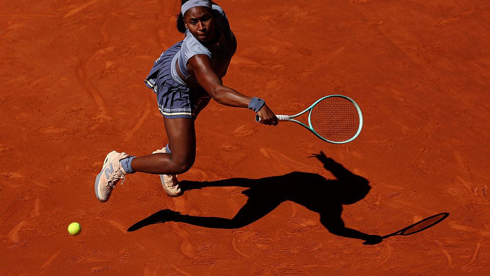 Американката Коко Гоф и рускинята Мира Андреева се класираха за