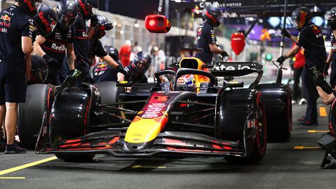  Формула 1 приготвя смяна, която да усили броя на спиранията в бокса 