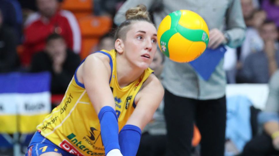 Александра Миланова остава в Марица и през следващия сезон 🏐