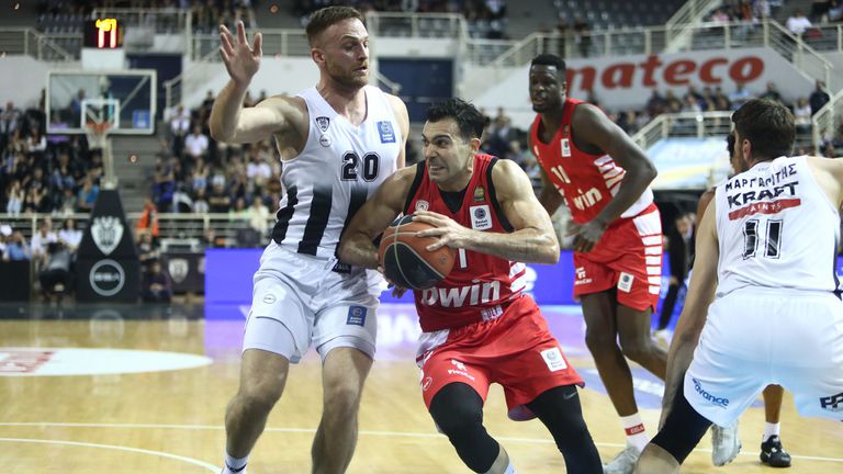 Гардът на баскетболния Олимпиакос Костас Слукас ще пропусне втория мач