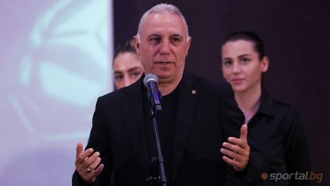 Христо Стоичков: Ще станем свидетели на нещо различно