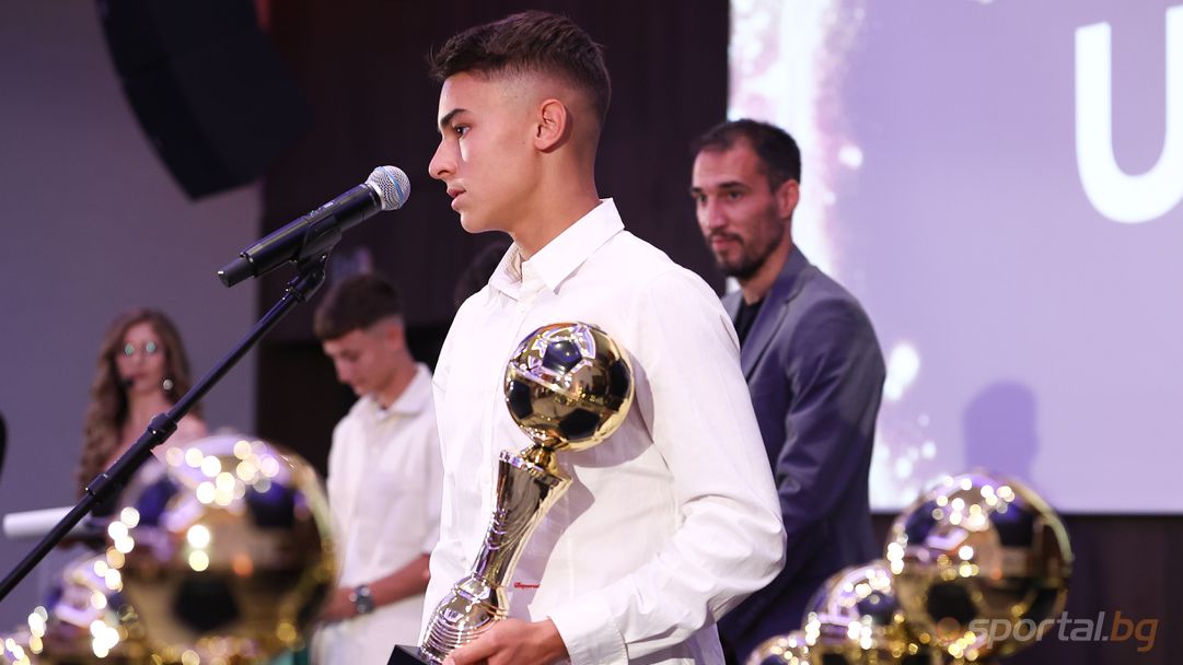 Халф на Академик (Пд) е №1 при 15-годишните