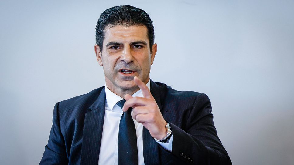 Георги Иванов към Бербатов: Няма да му стигнат двата месеца, за да прочете проблемите ни